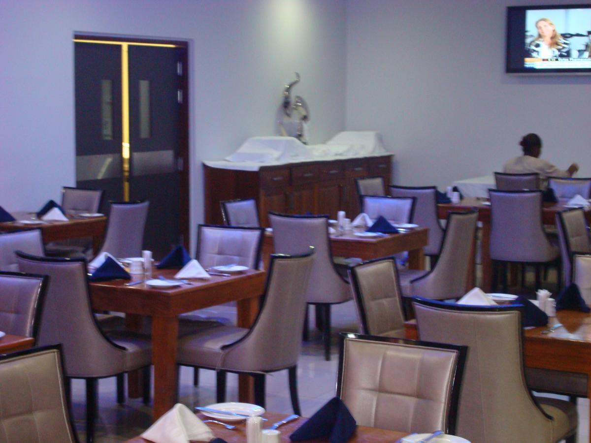 Paddy'S Hotel & Apartments Porto Moresby Exterior foto
